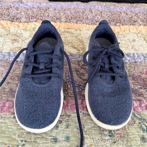 All birds women’s wool runners blue 
size 8